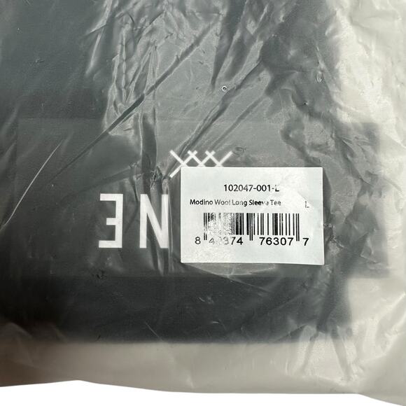 RHONE Modino Wool Long Sleeve Shirt Men's Size Large NWT Black Lightweight - Picture 5 of 7